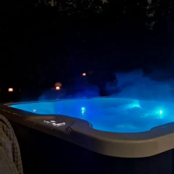 Beautiful house in peaceful area, hotel a Vantaa