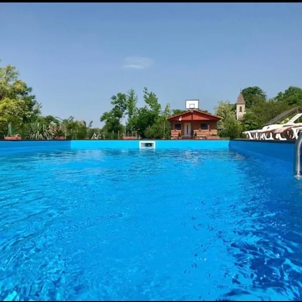 Tenisz vendégház, hotel v destinaci Ordacsehi