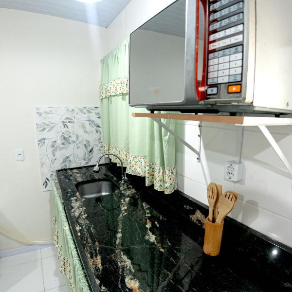 Casa completa perto da praia, 5 hóspedes, churrasqueira - Foto 3