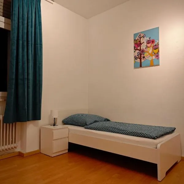 DUK42a, Hotel in Karlsruhe