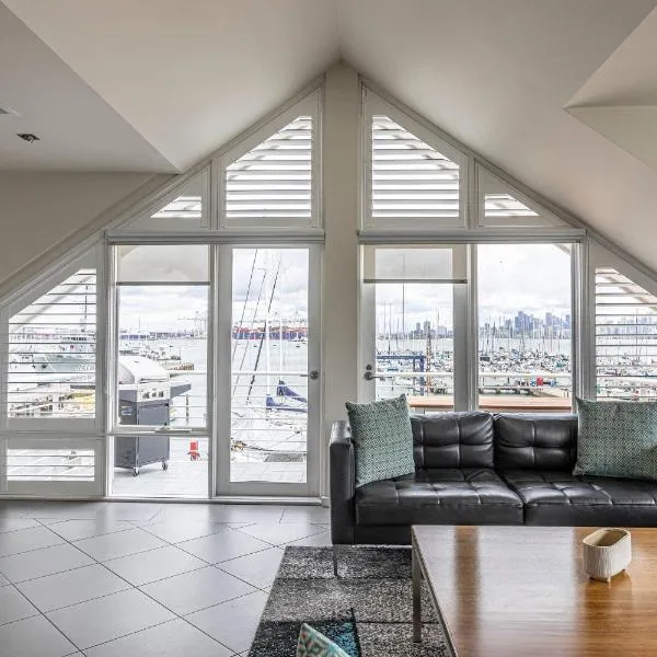 MainStay Suites Williamstown，位于威廉斯敦的酒店