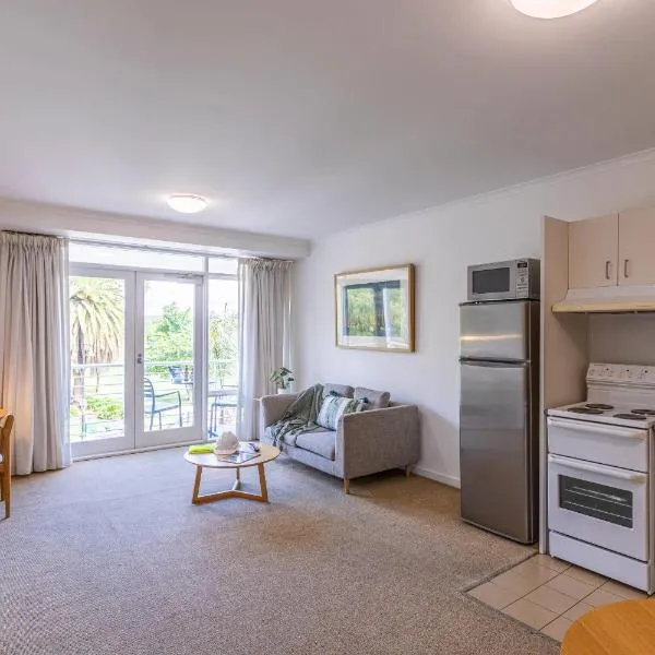 MainStay Suites Williamstown, khách sạn ở Williamstown