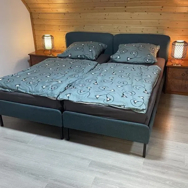 Schicke Ferien- und Monteurswohnung 53 qm Philippsburg, hotel en Philippsburg