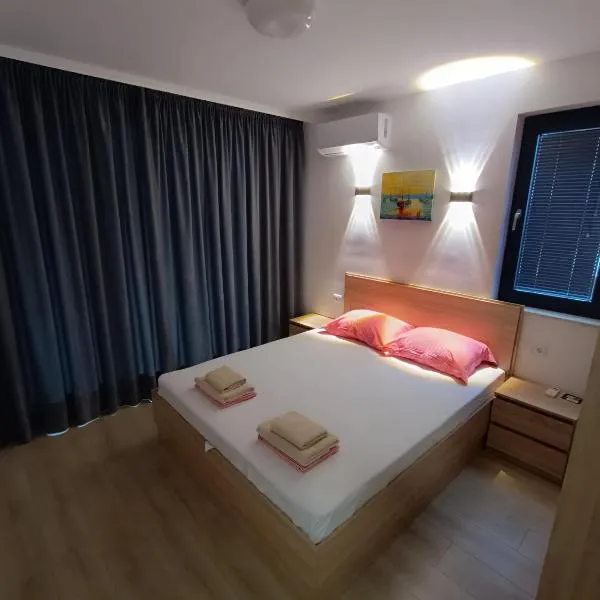 Апартамент 10 улица Македония 33, hotel in Pomorie