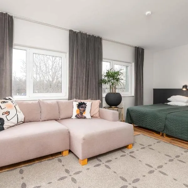 Hotel Emmi, hotell Pärnus