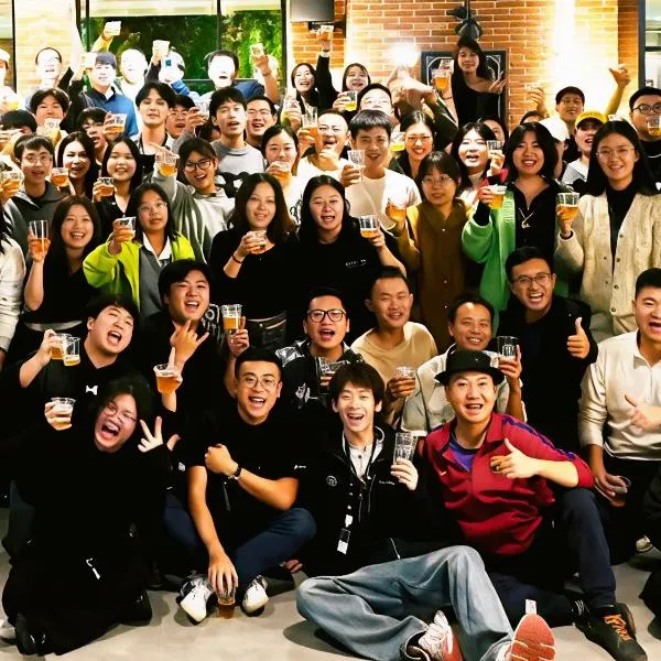 Qingdao Desti Youth Hostel, ξενοδοχείο σε Qingdao