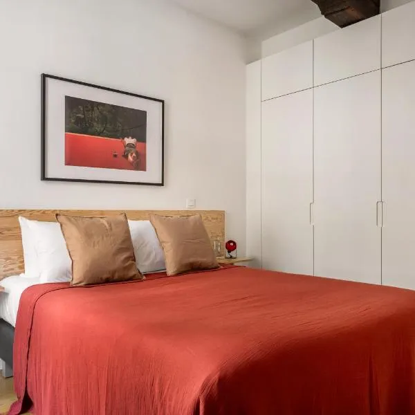 A Place Antwerp - Boutique Suites & Flats - Leeuwenstraat 15, hótel í Antwerp