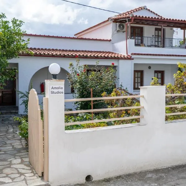 Amalia Studios Skiathos, hotel en Skíathos