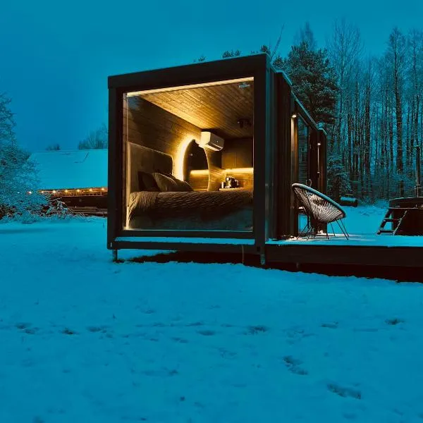Reborn Cabins, hotel en Pabaži