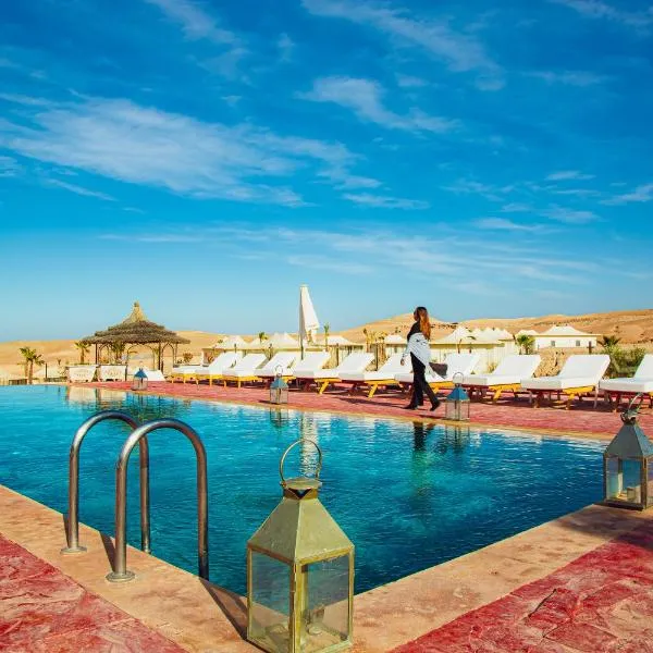 Agafay Yes We Camp Luxury Lodge Restaurant & Spa, hotel v destinaci Aït Mazou