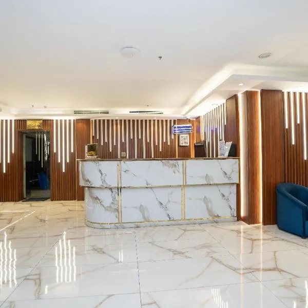 فندق جوهرة المقام الحمراء, отель в городе Джидда