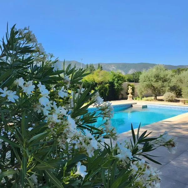 Gite Le Roma، فندق في اوبيديه