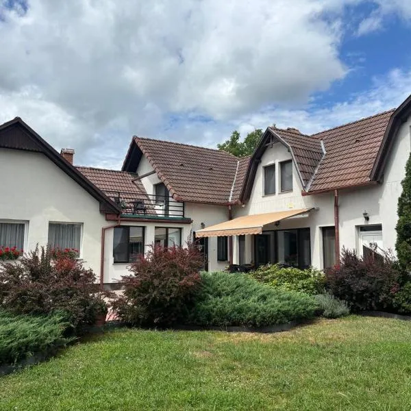 Margareta Apartments, hotel em Odorheiu Secuiesc