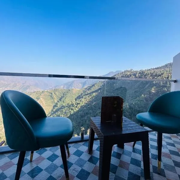 Pine Rock Hotel in Mussoorie Peaceful Stay, hotel in Mussoorie