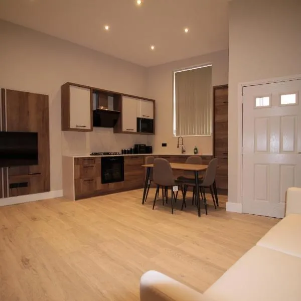 Terrific 2 Bed Duplex flat With Free Parking in Acton, готель у Лондоні
