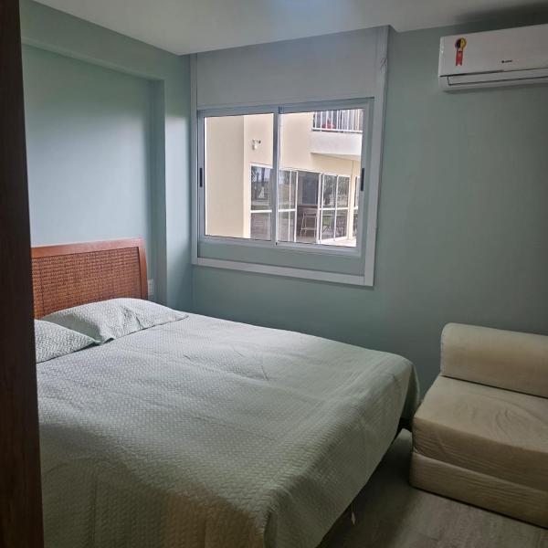 Flat com sala, suíte e banheiro social - pé na areia na praia de Muro Alto - Marupiara Suites - Foto 2