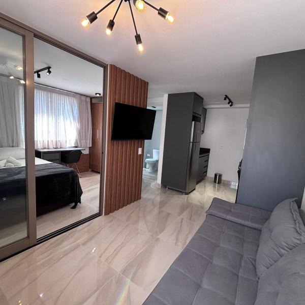 Lindo e moderno apartamento em Pinheiros com wi-fy, vaga de garagem, academia, piscina ao lado da Rua Oscar freire - Foto 3