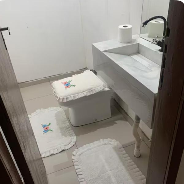 Casa grande com piscina