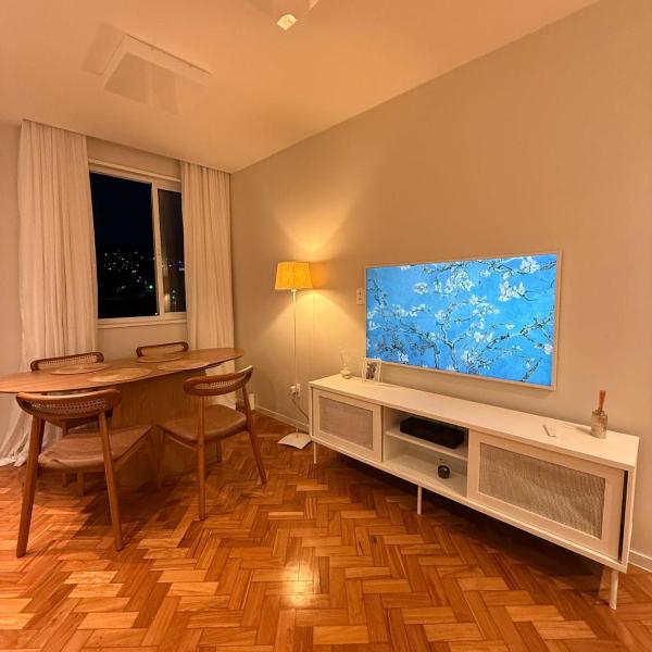 Apartamento em Copacabana com vista para o Cristo Redentor há 5 min da praia