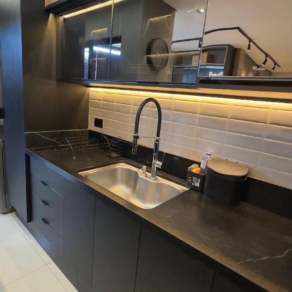 Novo e amplo apartamento a poucos passos do Shopping JL - Foto 3
