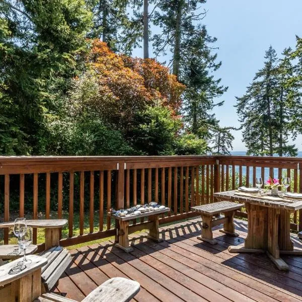 Smugglers Lagoon Beach Cottage by AvantStay，位于Greenbank的酒店