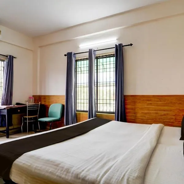 Hotel O Bharata Mata College Kakkanad, hotel v destinaci Kakkanad