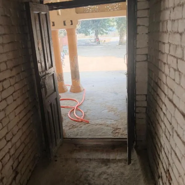 Hotel Padmika Suites, hotel in Varanasi