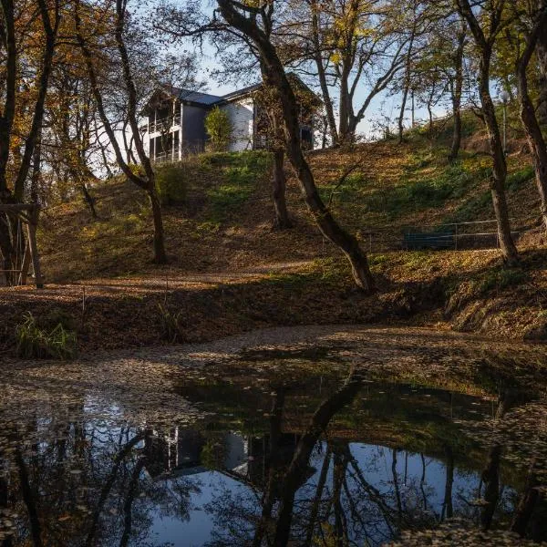 Kiketi Farm Hotels, hotel v destinaci Kiketʼi