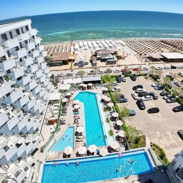 Althea Studio - Cazare in Alezzi Infinity Resort Mamaia Nord, hotel in Mamaia Sat/Năvodari
