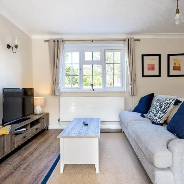Charming 2 Bed Cottage Pet Friendly Garden Parking in Woodhouse Eaves, hotell i Woodhouse