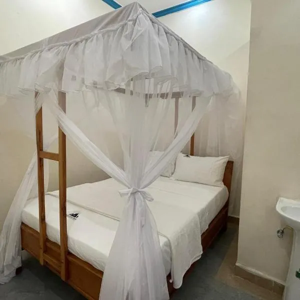 Palace Guest House, Hotel in Mtito Andei