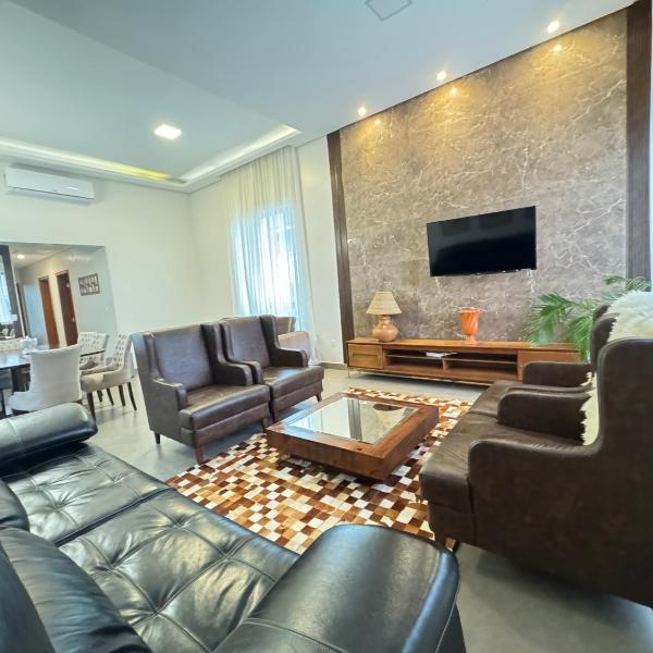 Linda Casa 4 quartos com piscina para família na praia de Canasvieiras