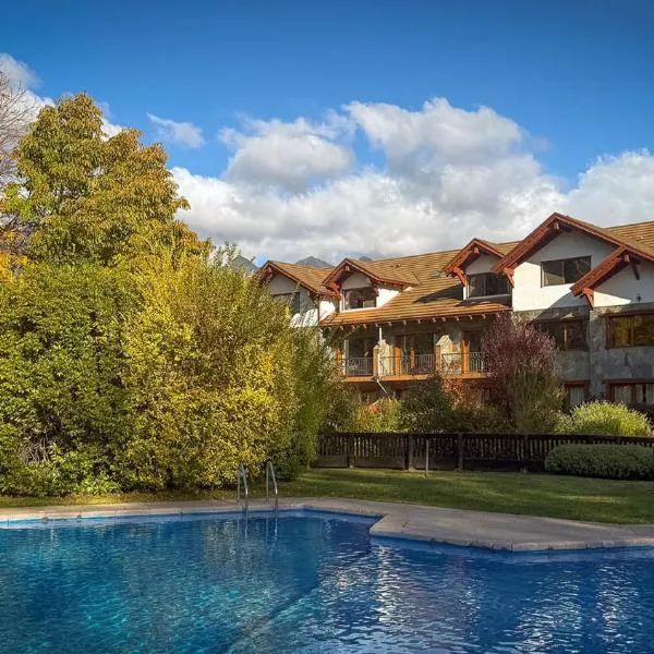 Hotel Pucon Green Park, hotel in Pucón