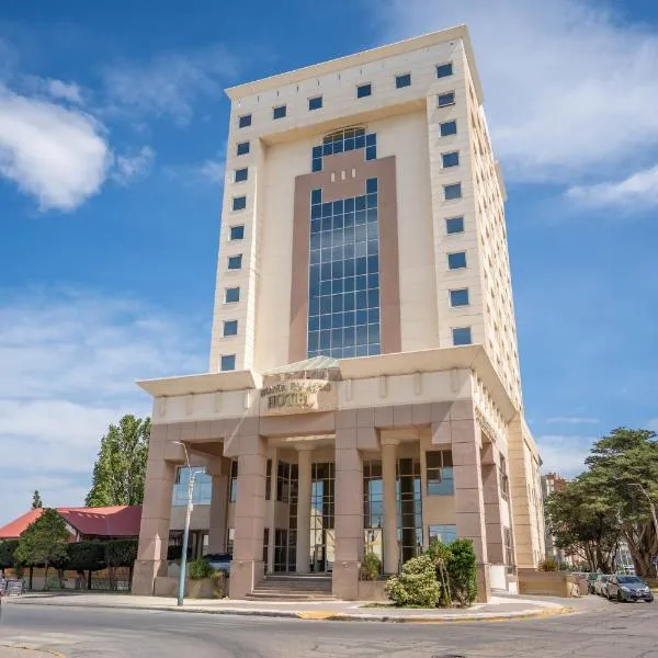 Lucania Palazzo Hotel, ξενοδοχείο σε Κομοντόρο Ριβαντάβια