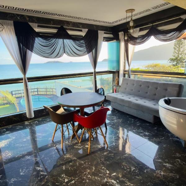 Vista mar espetacular com hidromassagem
