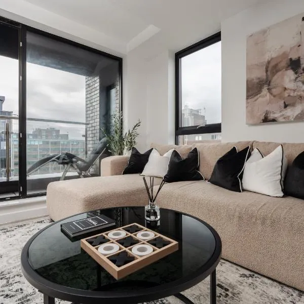 2 Bedroom - Old Trafford - Balcony - Free Parking, hotel in Manchester