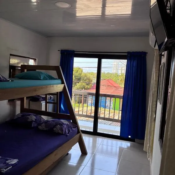 Apartaestudio Sara en Coveñas, hotel in Coveñitas