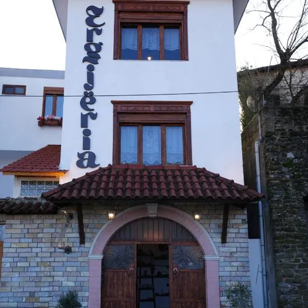 Hotel Boutique Ergjeria, hotelli kohteessa Gjirokastër