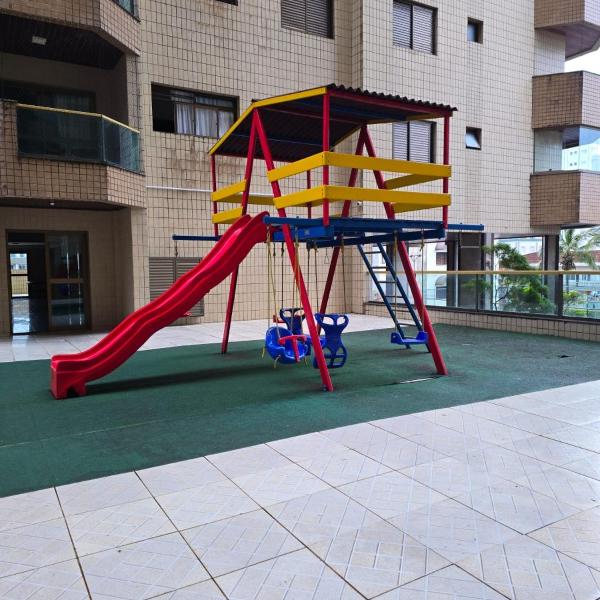 Apartamento 2 Dormitorios Mongaguá Lazer Completo 50 Metros da Praia - Foto 5