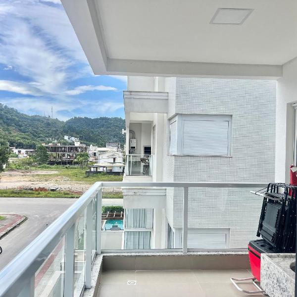 Lindo! Apartamento na Praia de Palmas - DE03J