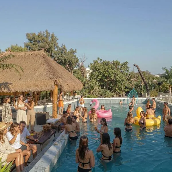 Mayan Monkey Tulum - Social Hotel, hotel en Tulum