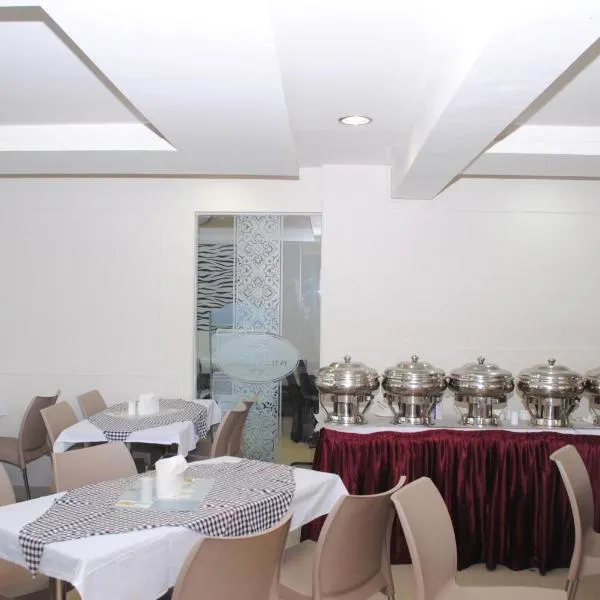 Hotel Pearl International photo 2
