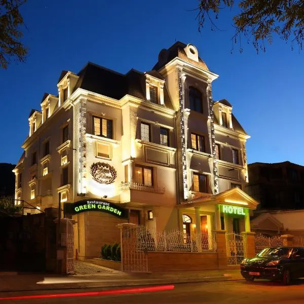 Green Palace Hotel, hotel in Osmar