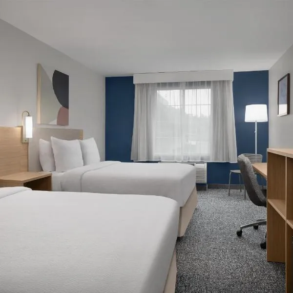 Spark by Hilton Washington Meadowlands Blvd, hotel din Washington