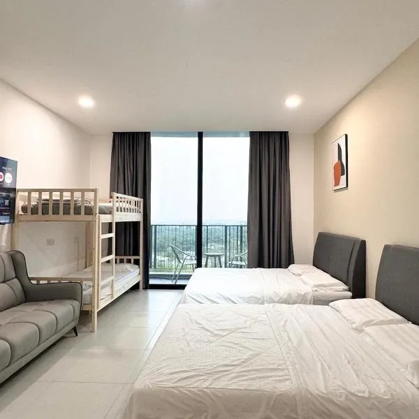 D3-13-5 The Podium Studio-Free 1 Parking-6 Pax, hotel in Kuching