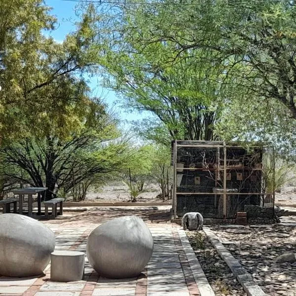 Nagenoeg Guest House, hotel i Beaufort West