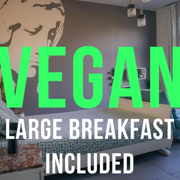VEGAN b&b central Bruges، فندق في بروج