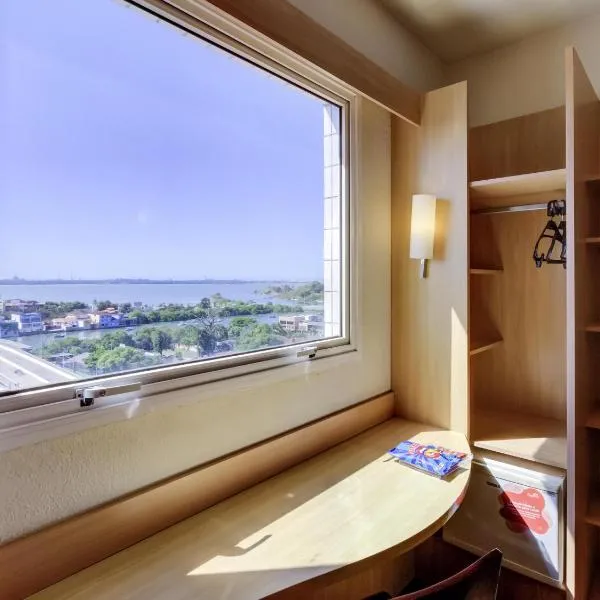 ibis Vitoria Praia do Canto, ξενοδοχείο σε Βιτόρια