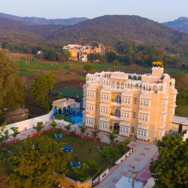 Aryavarta A Boutique Resort, khách sạn ở Nāi