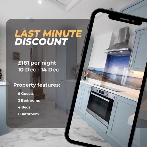 Luxury 2 Bedroom Georgian home, hot tub, sea view, private garden, sleeps 6, hotel in Bognor Regis